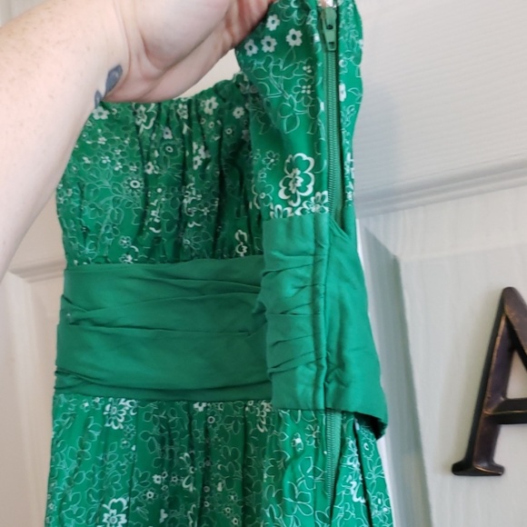 🍒Pin-up🍒NWOT Breaking Loose green dress - Picture 4 of 6